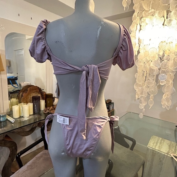 Storm Reid bikini swim 2 piece bathing suit crop top medium large - Picture 6 of 9